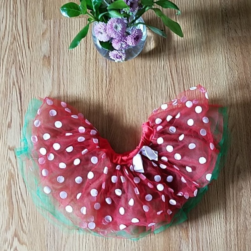Cute toddler Skirt.
